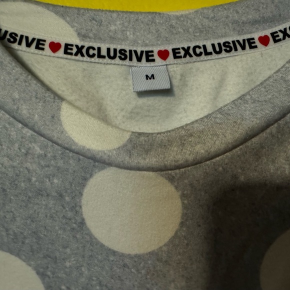 Exclusive ❤️ Long Sleeve Gray with White Polka Dots sz M - Picture 5 of 6